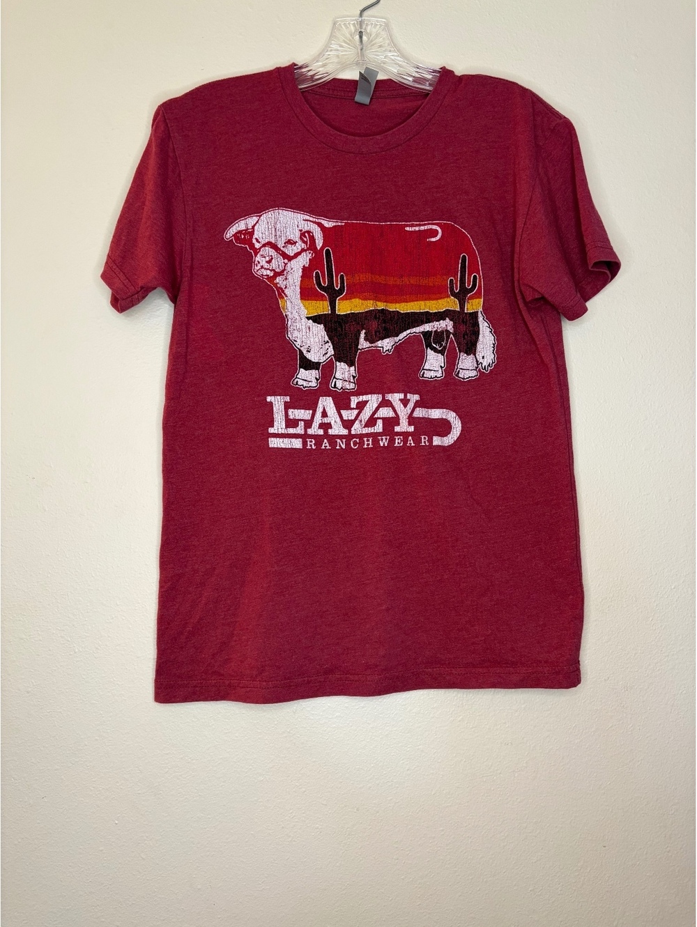 Next Level Apparel Red Short Sleeve Lazy J Graphic T-Shirt Size Small
